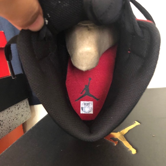 jordan 1 mids main image 3